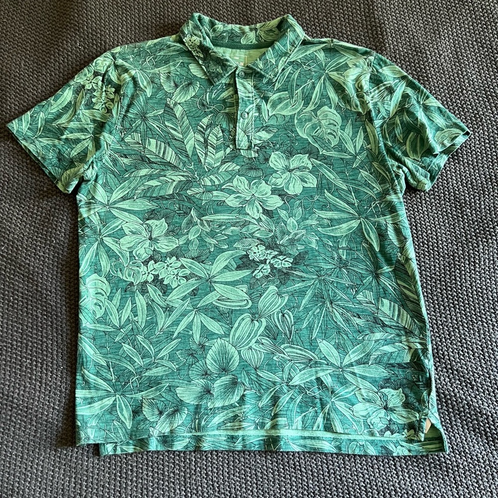 Gap green floral polo size large